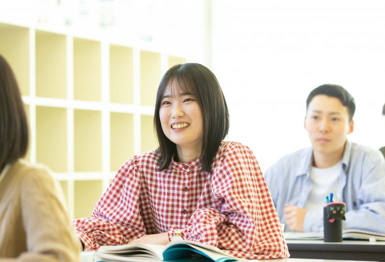 上野法律ビジネス専門学校