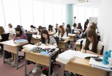 九州ビジネス専門学校